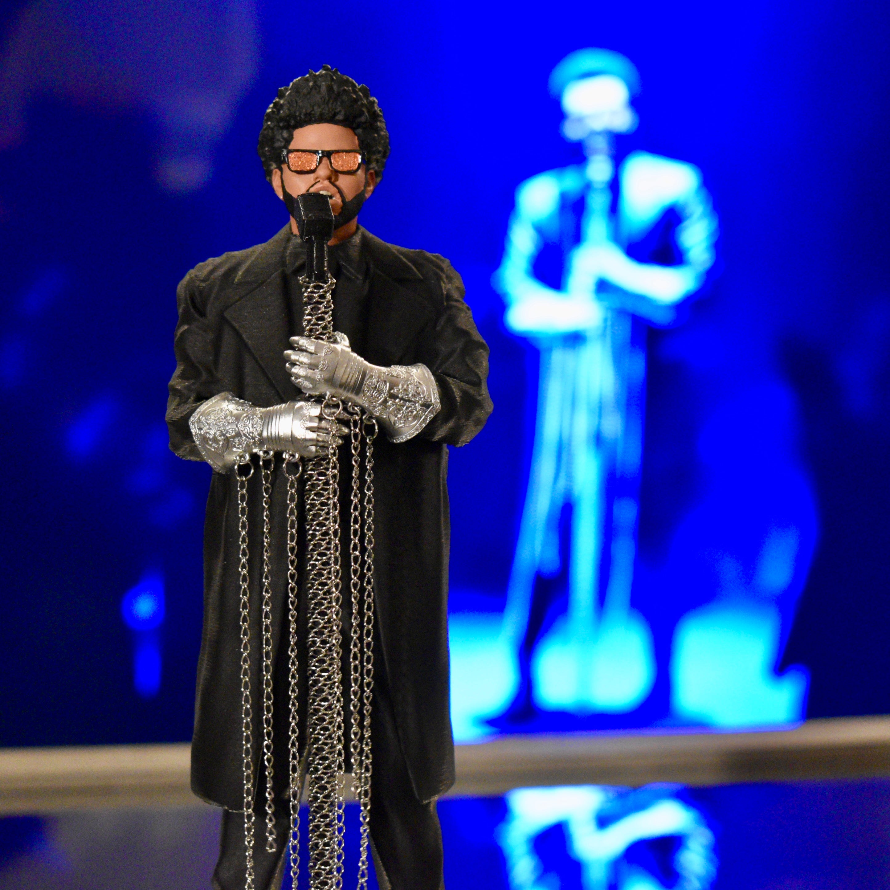 Sacrifice Full Statue