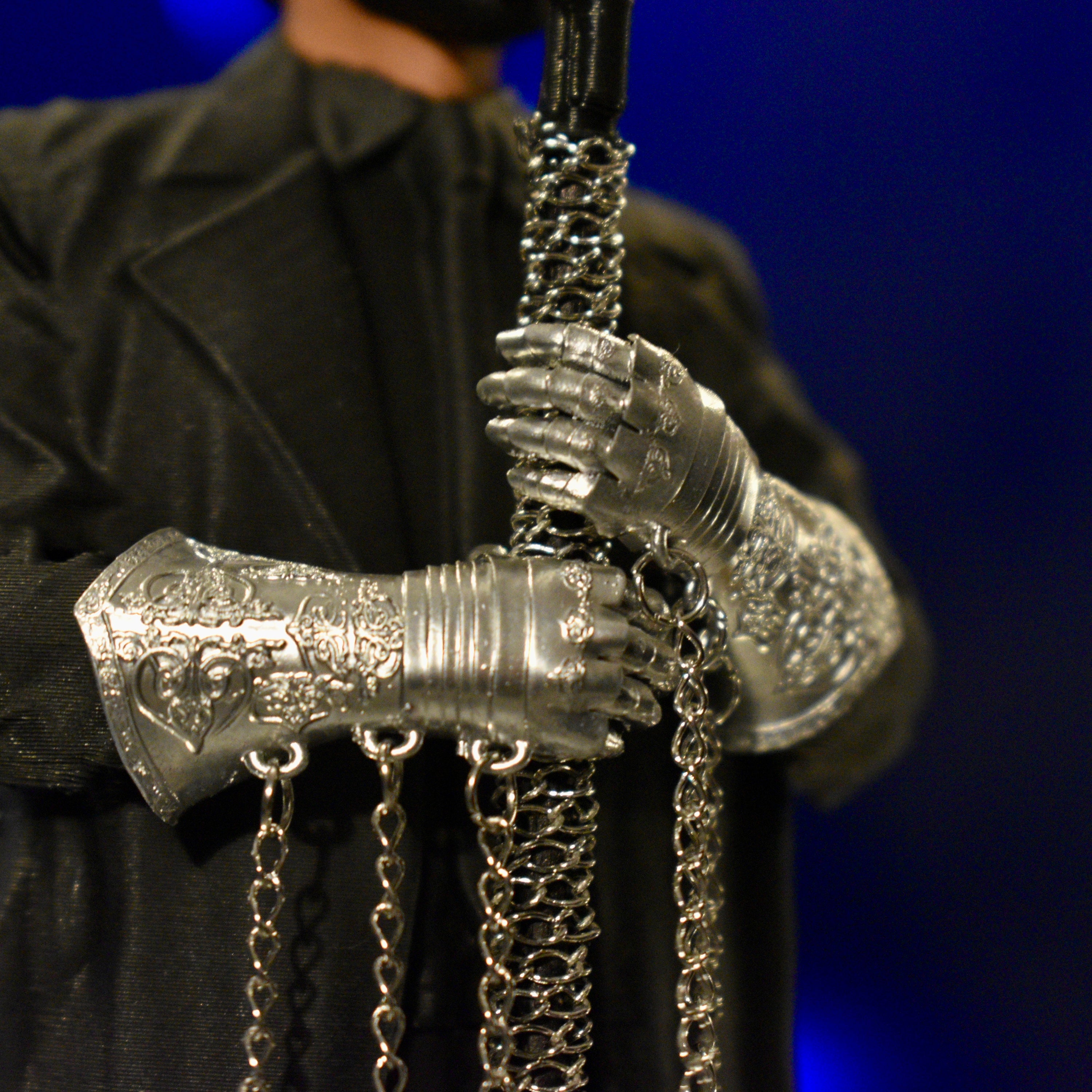 Sacrifice Full Statue